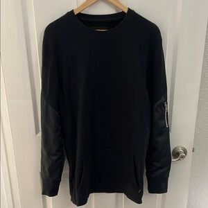 Zanerobe Black Crewneck Pullover Sweatshirt